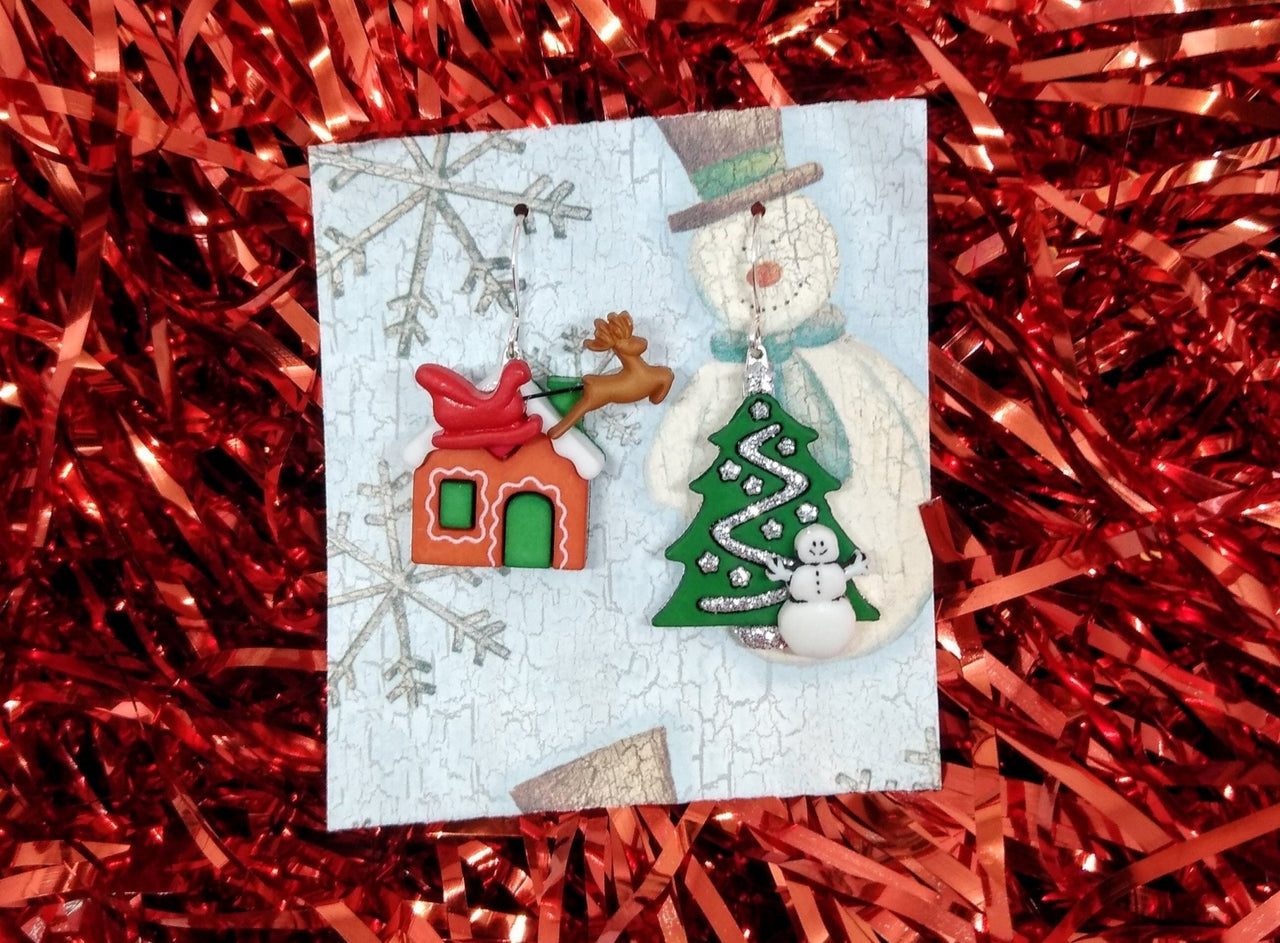 Christmas earrings with sleigh and gingerbread house