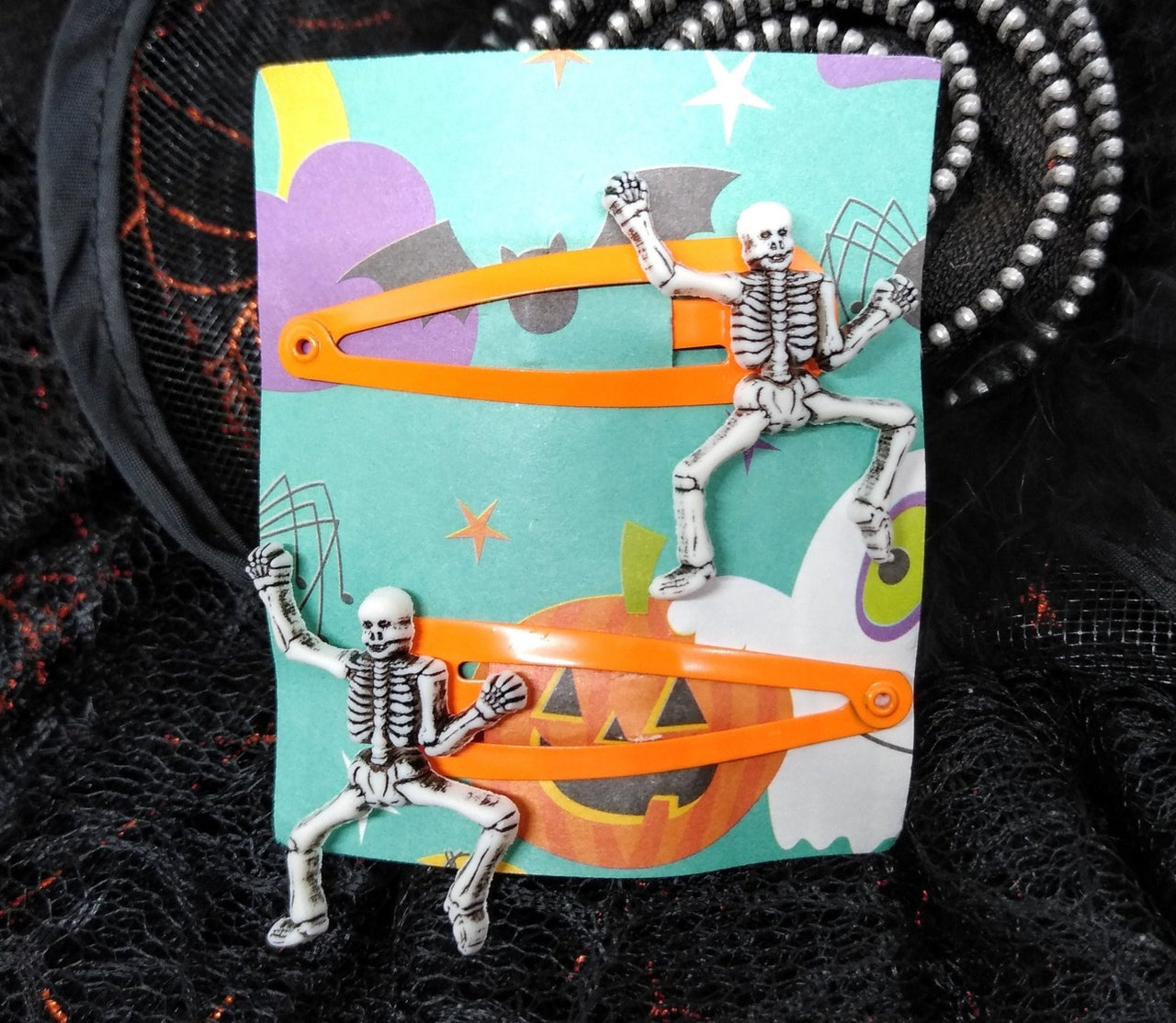 Halloween skeleton snap clip