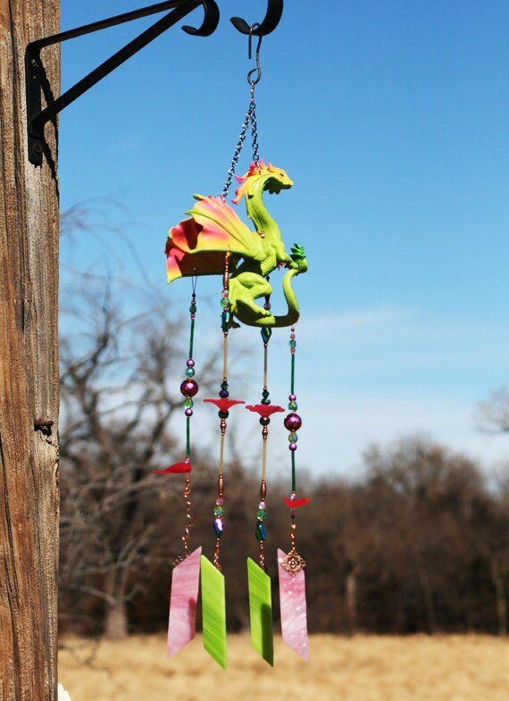 Handcrafted flower dragon stained glass wind chime garden ornament