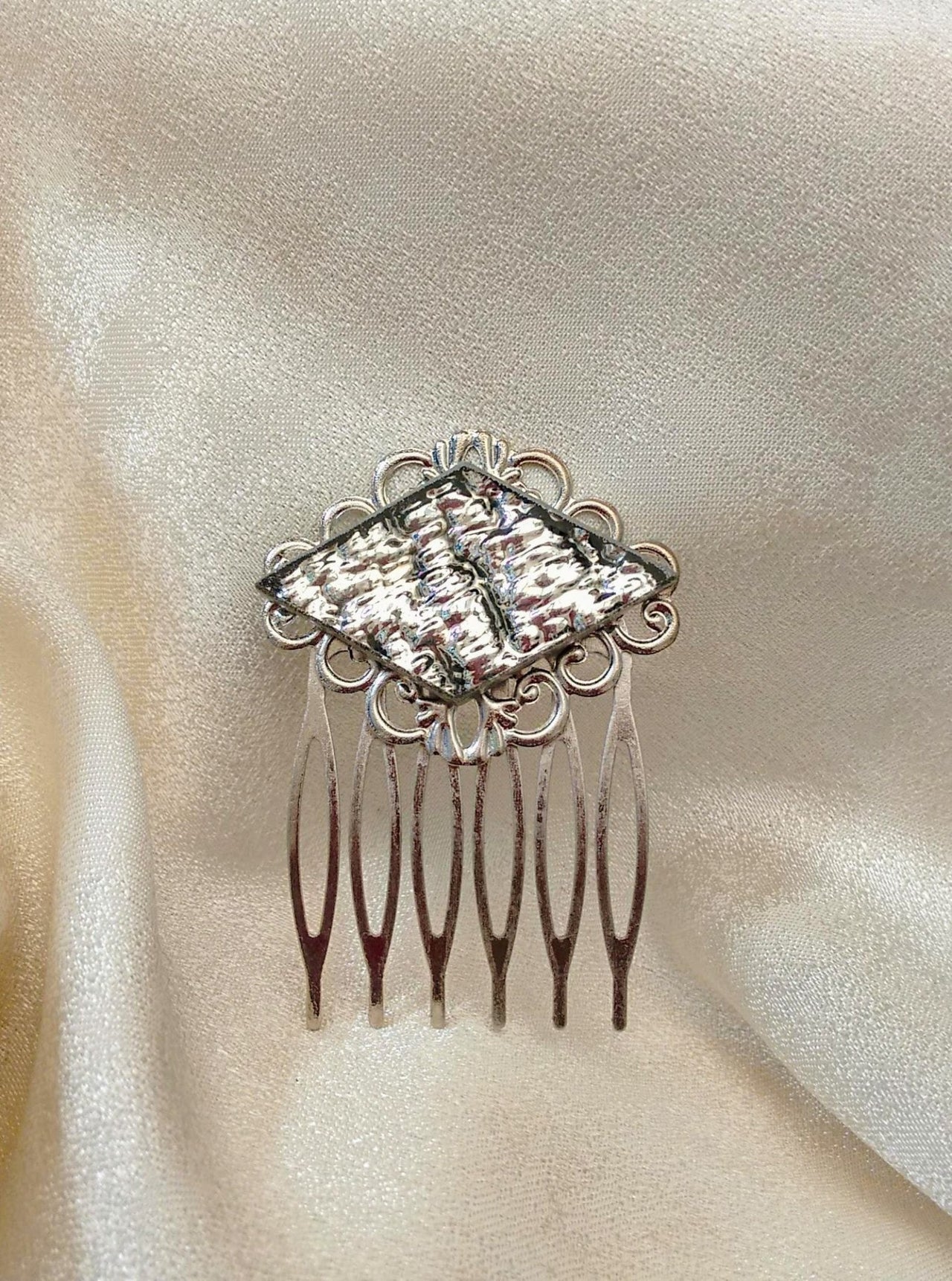 Handcrafted silver granite mirror glass hair comb