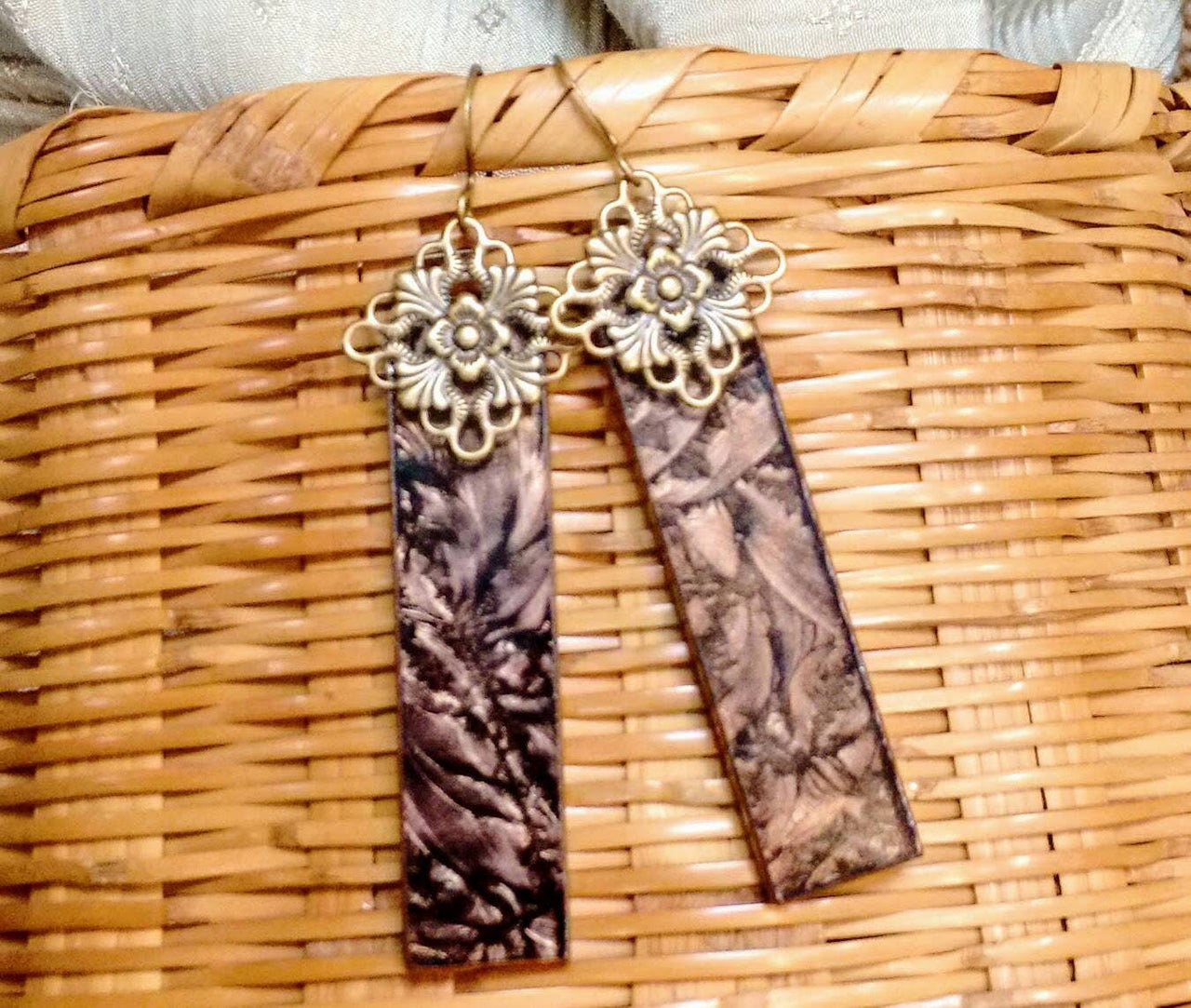 brown earrings, brown glass earrings, tan brown earrings, earth tone earrings, earth tone jewelry, neutral tone jewelry, mothers day gifts