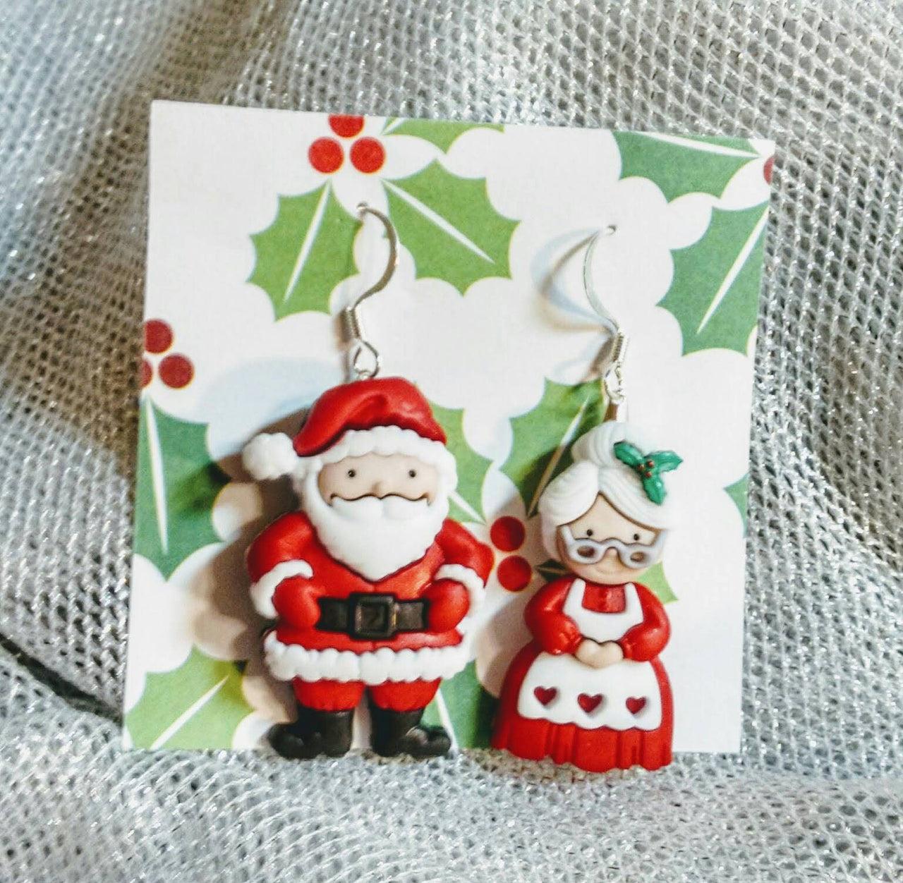 Santa Clause earrings, Christmas earrings, Santa Clause jewelry, Mrs. Clause jewelry, Mrs. Clause earrings, teacher jewelry, gifts under 10