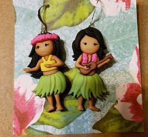 hula dancer earrings, Hawaiian dancing girl earrings, Hawaiian earrings, hula earrings, hula dancers, gifts for dancers, cute earrings